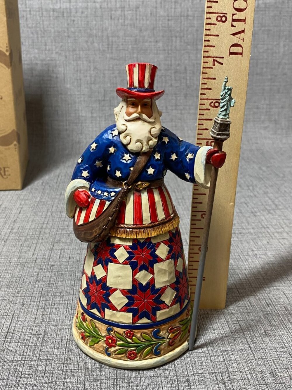 Jim Shore "Perfectly Festive in All Fifty States" Stars and Stripes Santa BOX - Picture 9 of 11